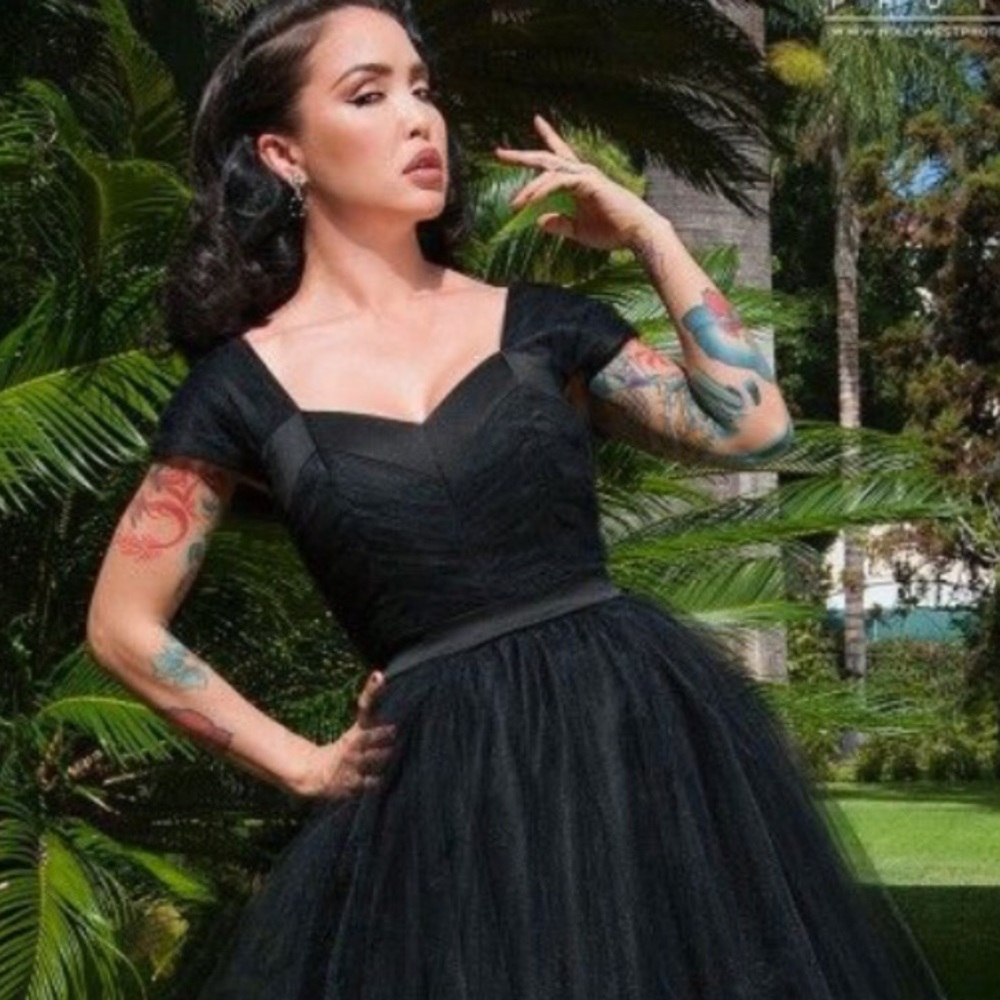Lesley Dress by Laura Bynes